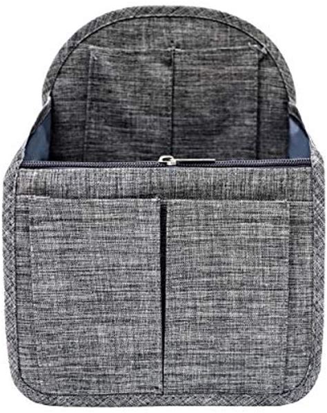 Diverse stoffen geschikt voor rugzakken, waaronder canvas, nylon en leer