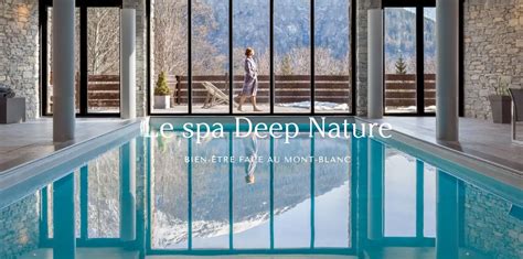 Stijlvolle en rustgevende omgeving van de Deep Nature spa met sauna en relaxruimte.