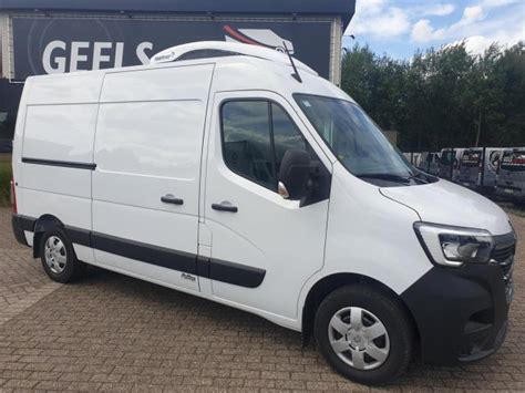 Foto van een moderne huurauto of bestelwagen van Geels Autoverhuur.