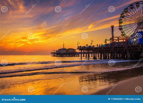 Zonsondergang bij de Santa Monica Pier
