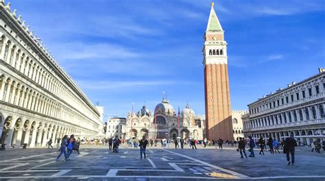iconisch uitzicht op het San Marcoplein in Venetië