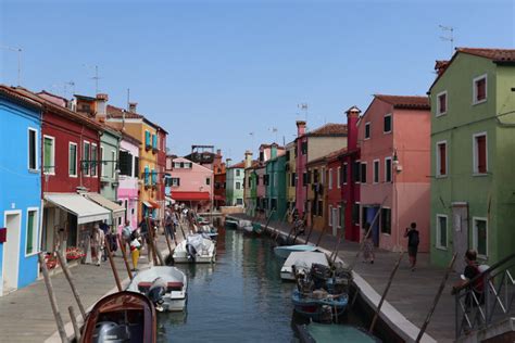 kleurrijke huisjes op het eiland Burano