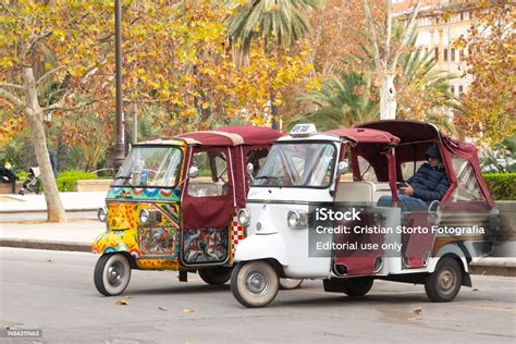 Een 'Ape' (lokaal transportmiddel) in Palermo