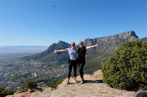 Panoramisch uitzicht vanaf de Tafelberg over Kaapstad