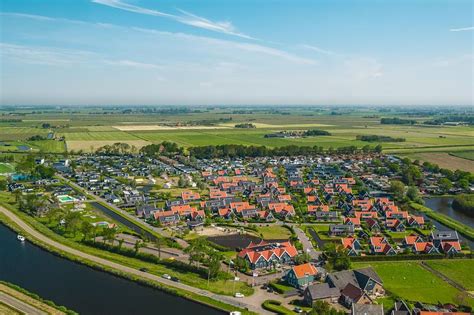 Kaart met wandel- en fietsroutes rondom Vakantiepark De Beemster